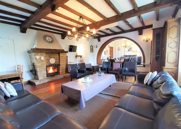 Semesterbostad Le Manoir De La Rulette 20p Well-ness Bbq Jardin Terrasse Ping Pong Salle De Jeux *