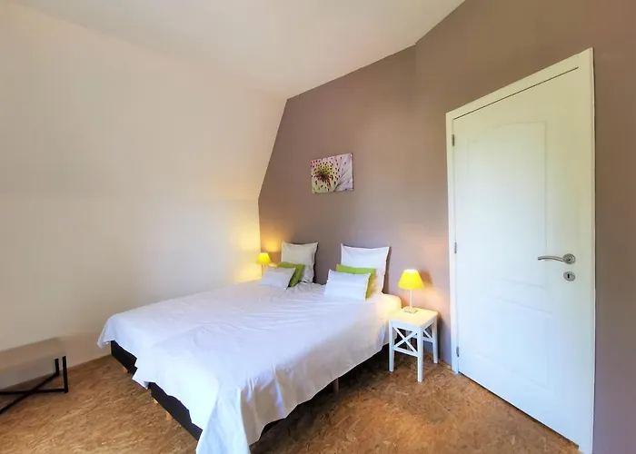 Semesterbostad Le Manoir De La Rulette 20p Well-ness Bbq Jardin Terrasse Ping Pong Salle De Jeux